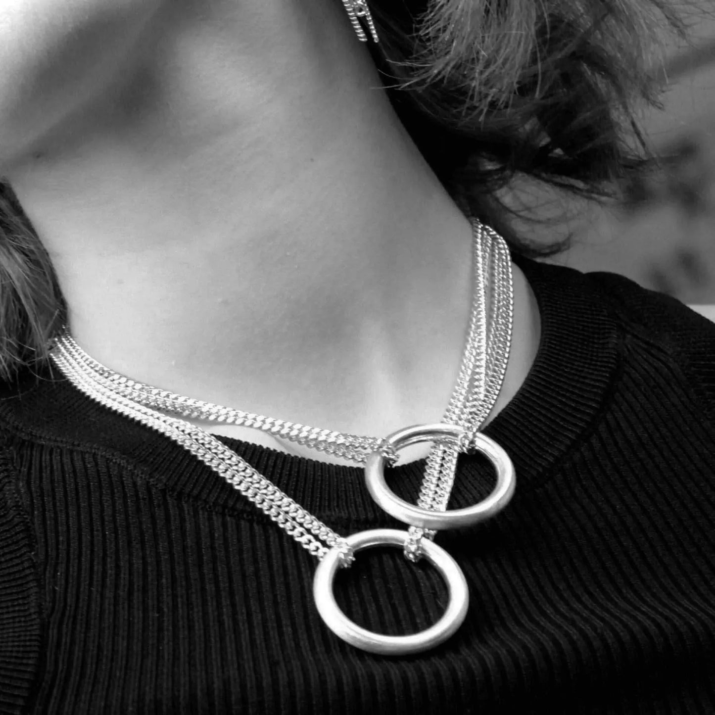 Tula Short Chunky Ring Necklace  - Silver Plating